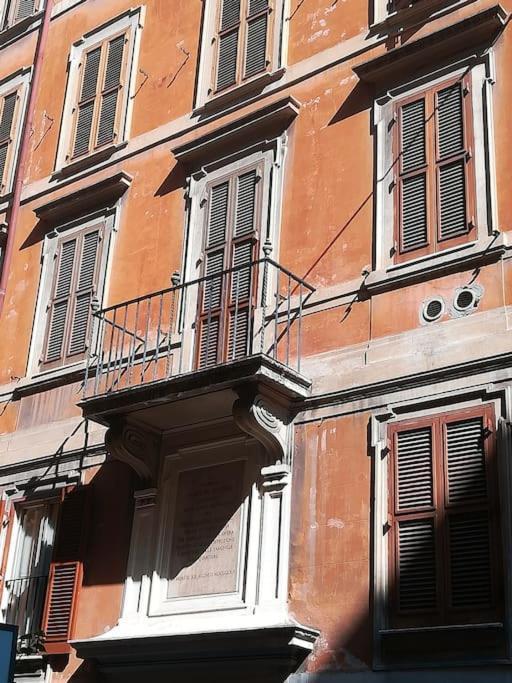 Little Gem In Trevi Fountain Apartment Rom